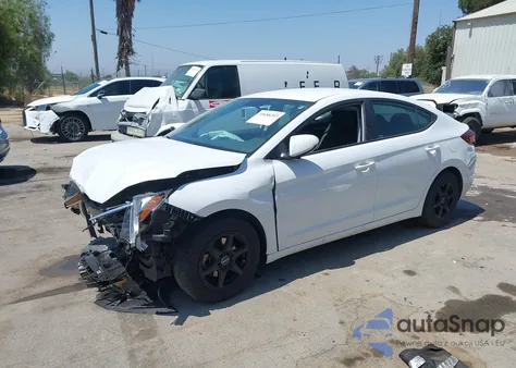 2019 Hyundai Elantra Se z USA, uszkodzony, nr VIN 5NPD74LF7KH494240